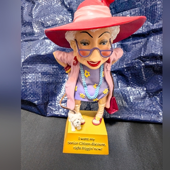 0ct 29 @ 7:30  Pm EST Vintage Home Decor - Picture 2 of 11